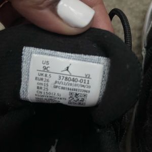 Toddler Air Jordan 11 Retro, toddler worn a few times in good condition